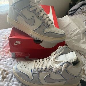 Nike High-Top Sneakers in White and Blue